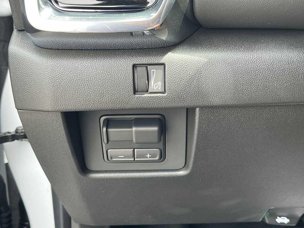 new 2025 GMC Canyon car, priced at $43,965