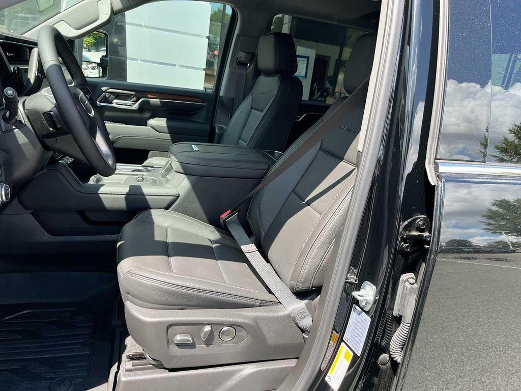 new 2025 GMC Sierra 2500 car, priced at $91,655