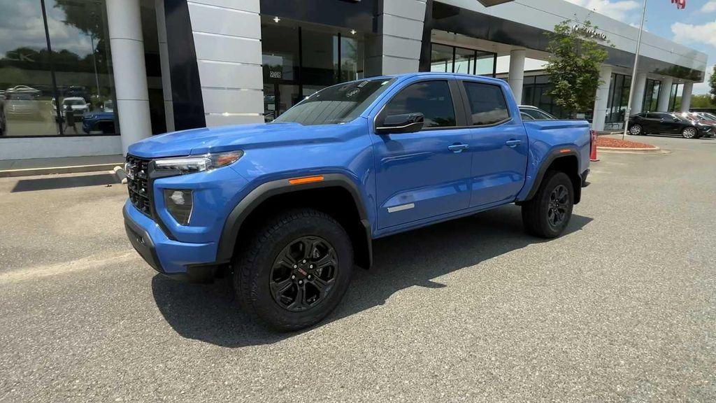 new 2025 GMC Canyon car, priced at $43,964