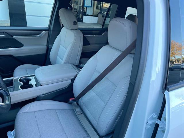 new 2025 GMC Acadia car, priced at $44,830