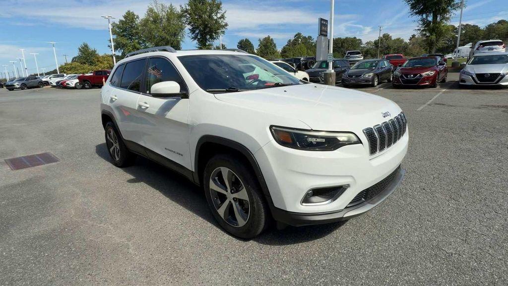 used 2020 Jeep Cherokee car, priced at $19,823