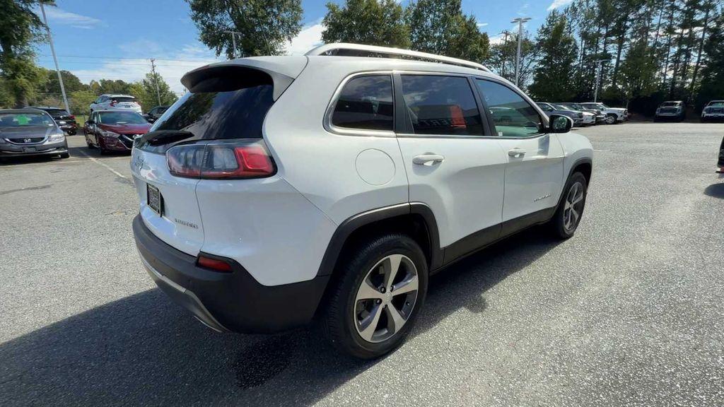 used 2020 Jeep Cherokee car, priced at $19,823