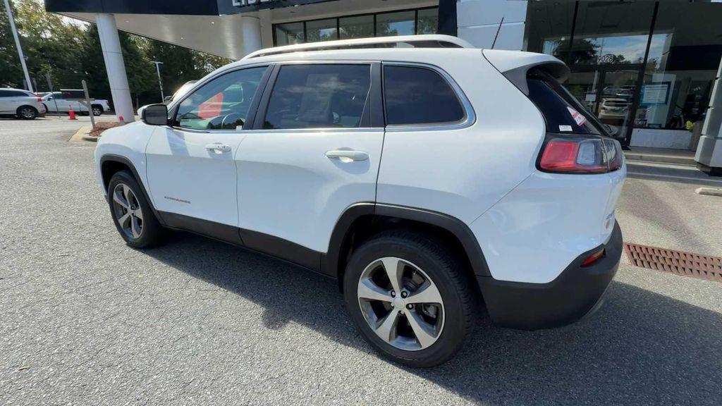used 2020 Jeep Cherokee car, priced at $19,823