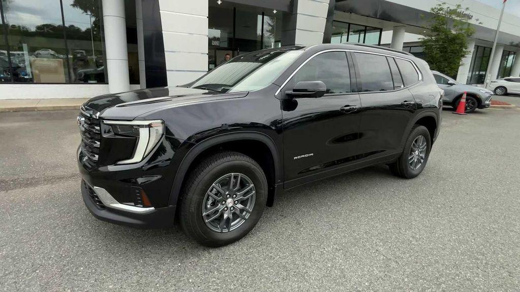 new 2025 GMC Acadia car, priced at $45,329