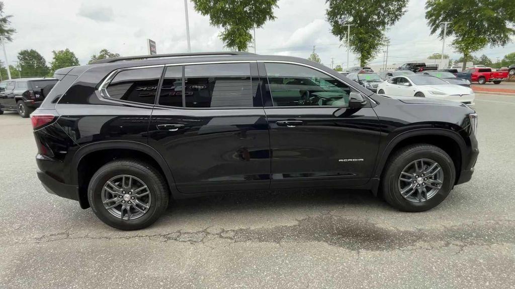 new 2025 GMC Acadia car, priced at $45,329