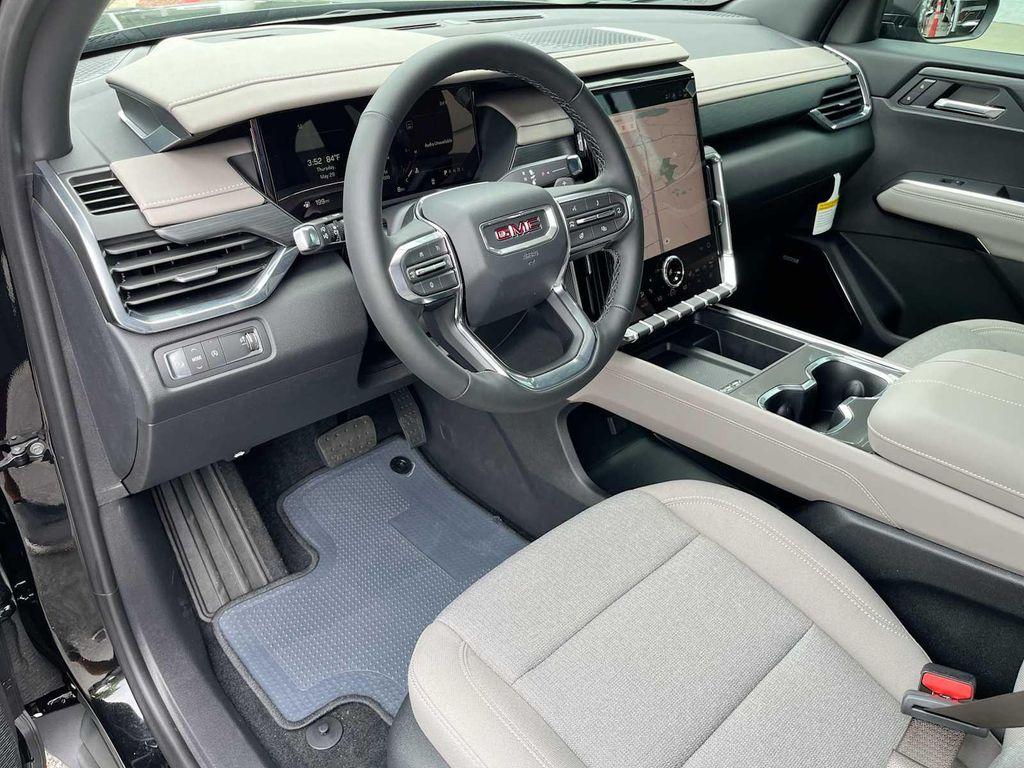 new 2025 GMC Acadia car, priced at $45,329