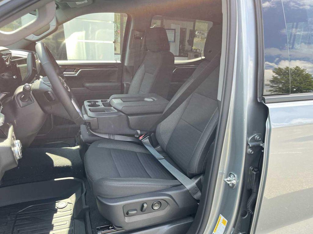 new 2026 GMC Sierra 1500 car, priced at $58,140