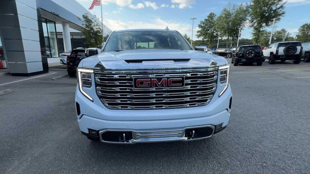 new 2026 GMC Sierra 1500 car, priced at $81,384