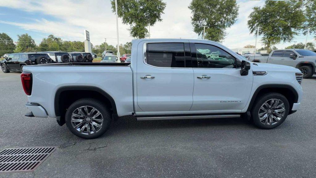 new 2026 GMC Sierra 1500 car, priced at $81,384