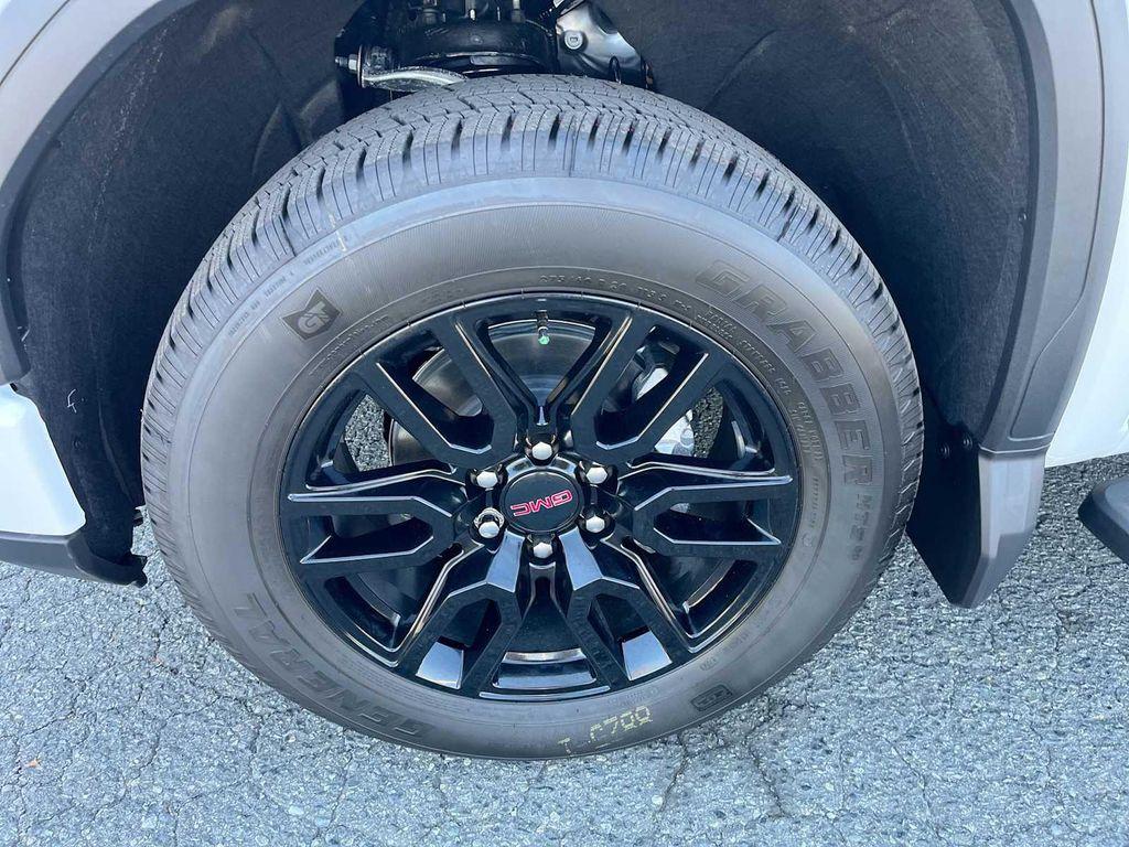 new 2025 GMC Sierra 1500 car, priced at $63,910