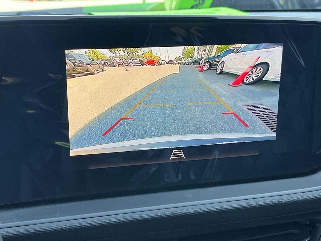 new 2025 Buick Envista car, priced at $25,690