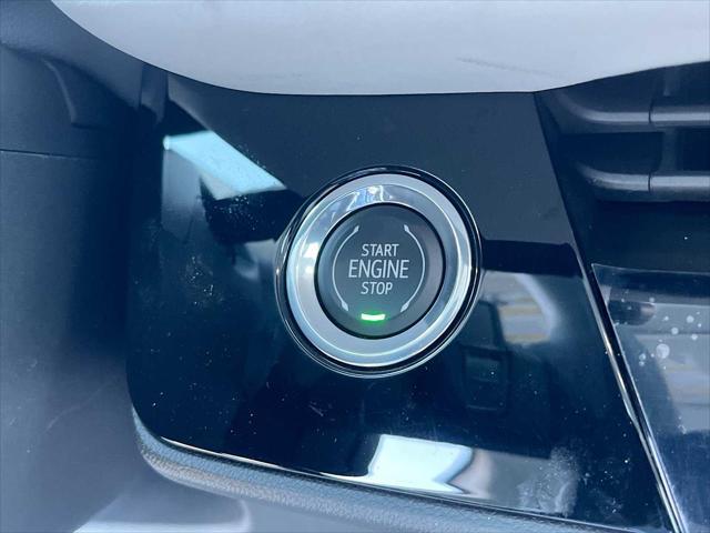 new 2025 Buick Envision car, priced at $48,195