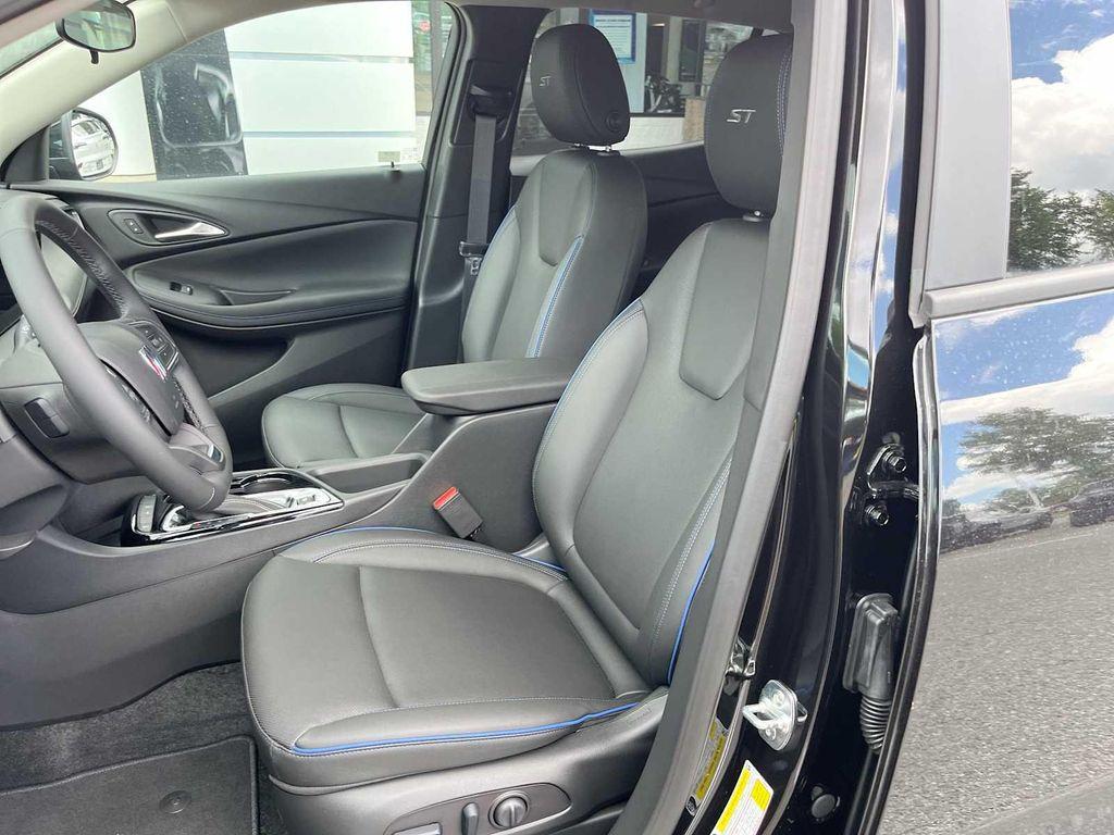 new 2026 Buick Encore GX car, priced at $30,580