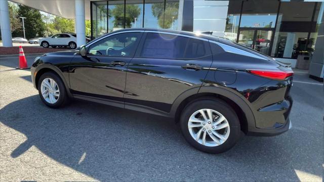 new 2025 Buick Envista car, priced at $26,625