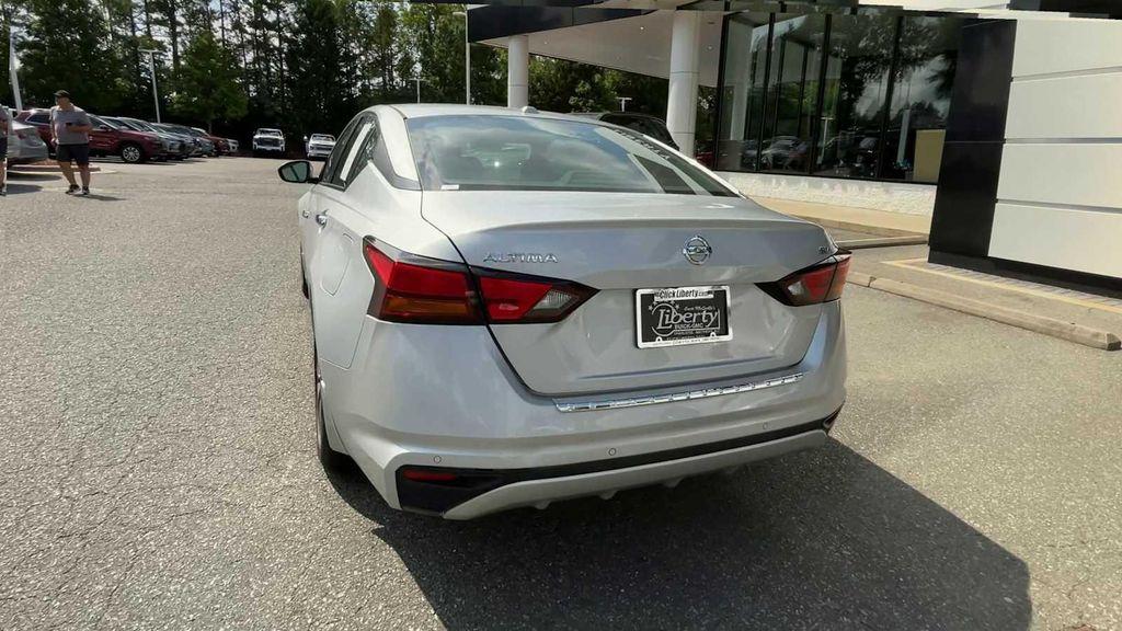 used 2022 Nissan Altima car, priced at $21,389