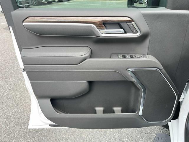 new 2025 GMC Sierra 1500 car, priced at $63,910