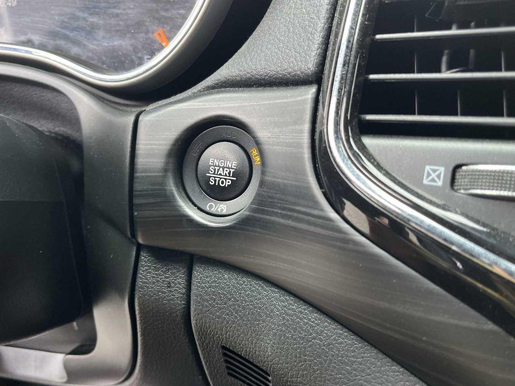 used 2021 Jeep Grand Cherokee car, priced at $25,723
