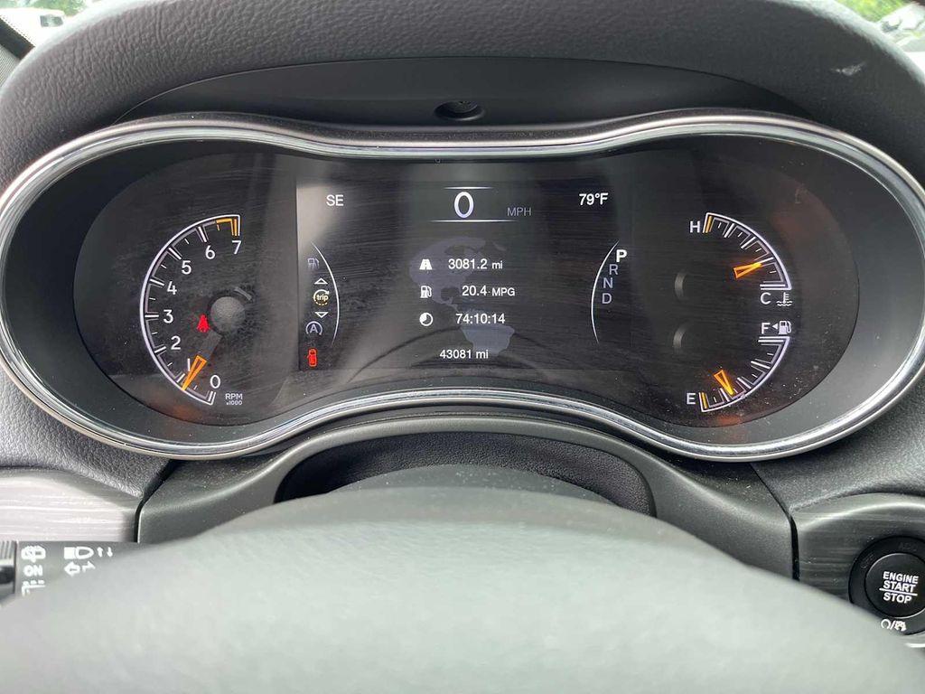 used 2021 Jeep Grand Cherokee car, priced at $25,723