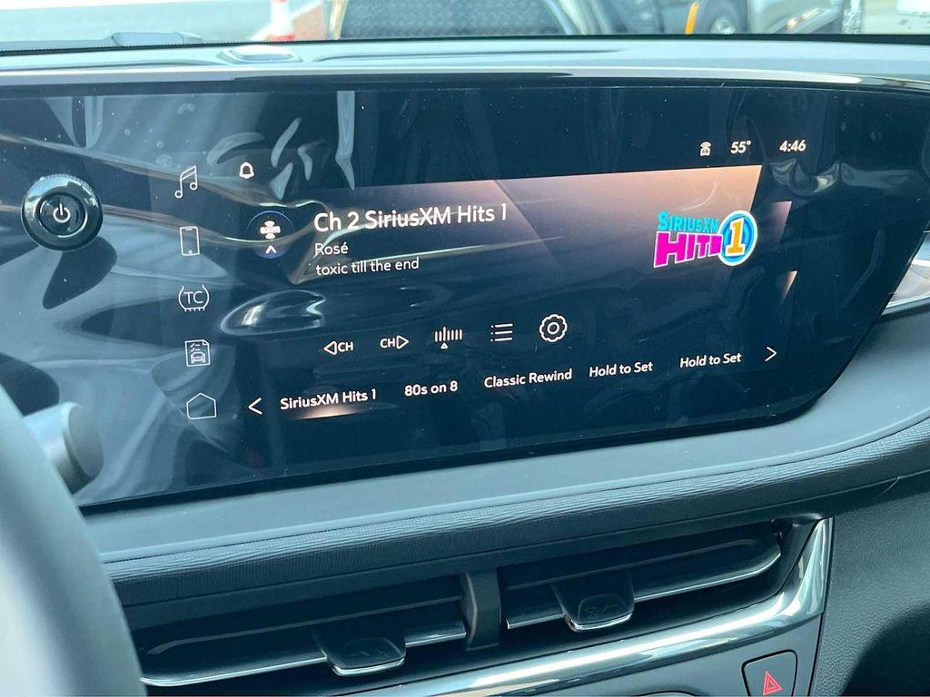 new 2025 Buick Envista car, priced at $27,220