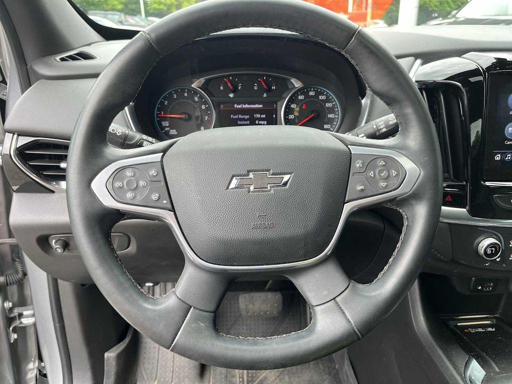 used 2023 Chevrolet Traverse car, priced at $31,812