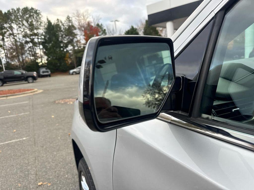 used 2020 GMC Yukon car, priced at $37,832