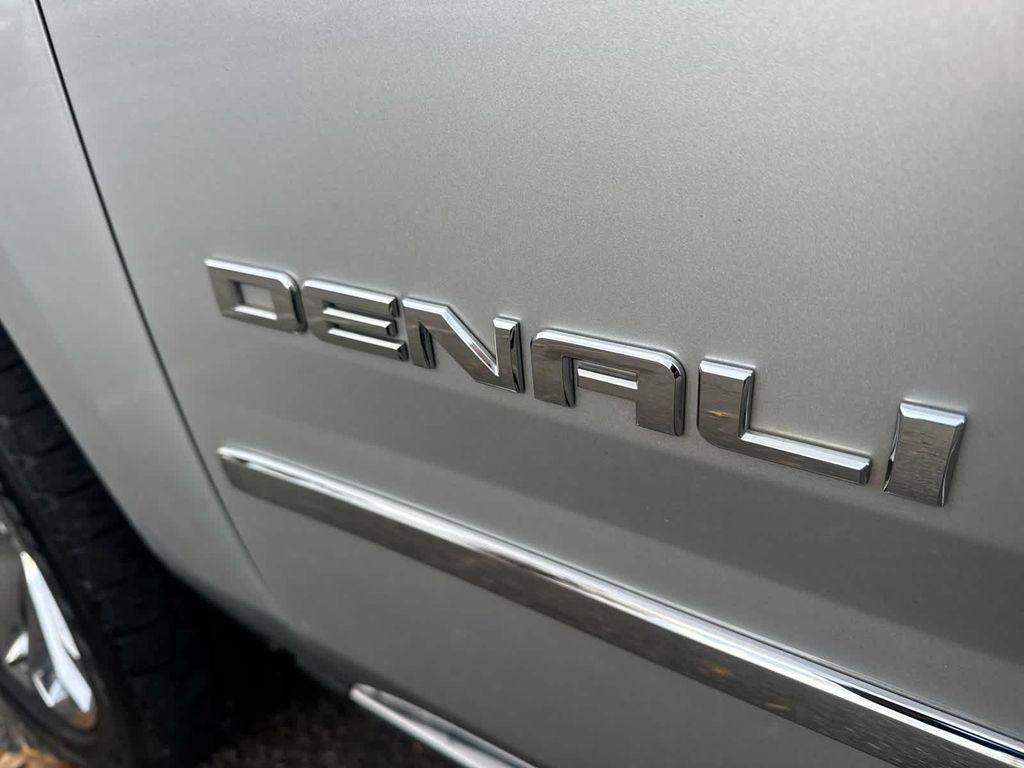 used 2020 GMC Yukon car, priced at $37,832