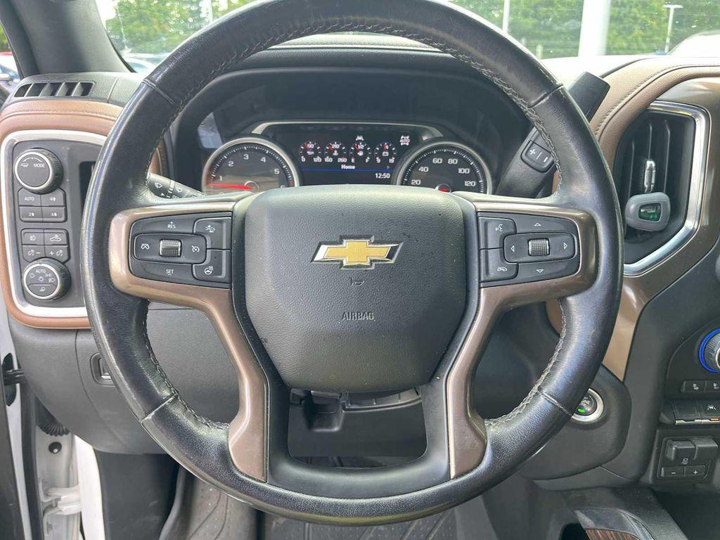 used 2022 Chevrolet Silverado 1500 car, priced at $44,882