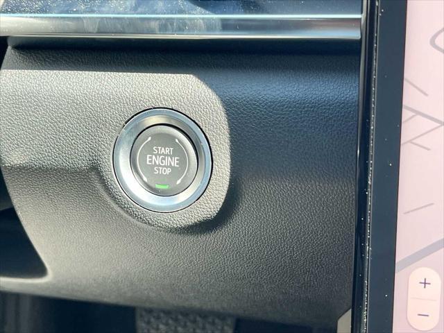 new 2025 GMC Terrain car, priced at $34,785