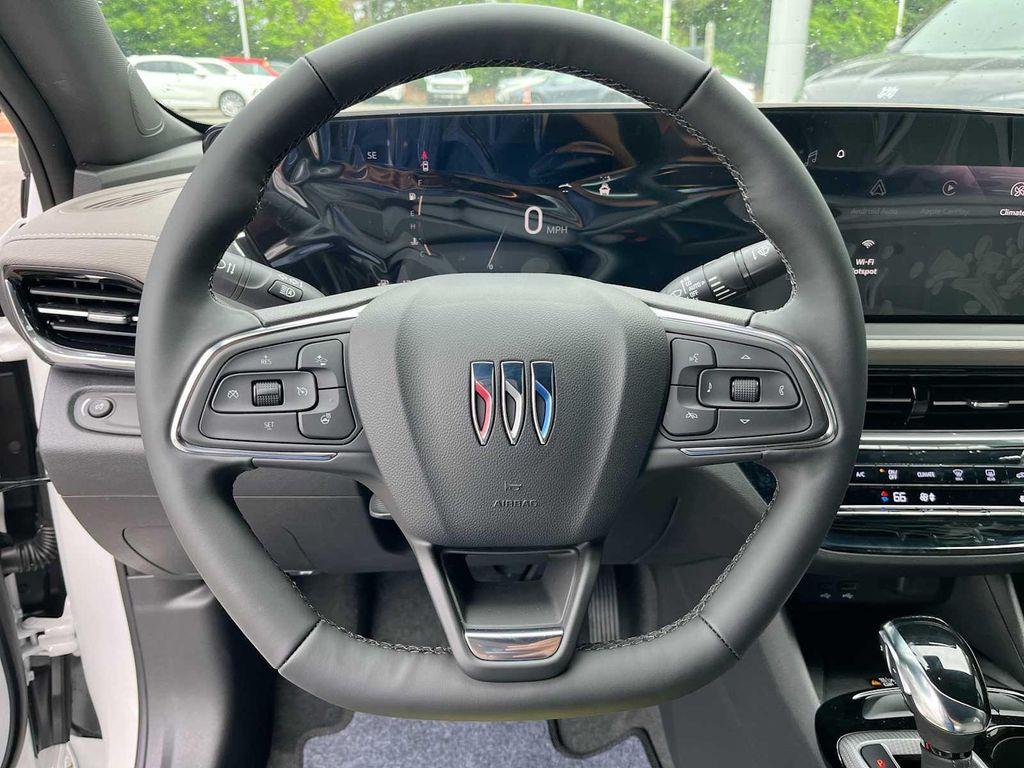 new 2025 Buick Envista car, priced at $32,125