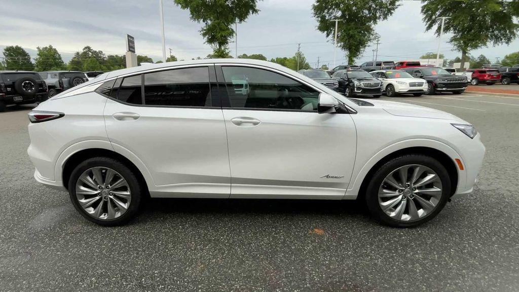 new 2025 Buick Envista car, priced at $32,125