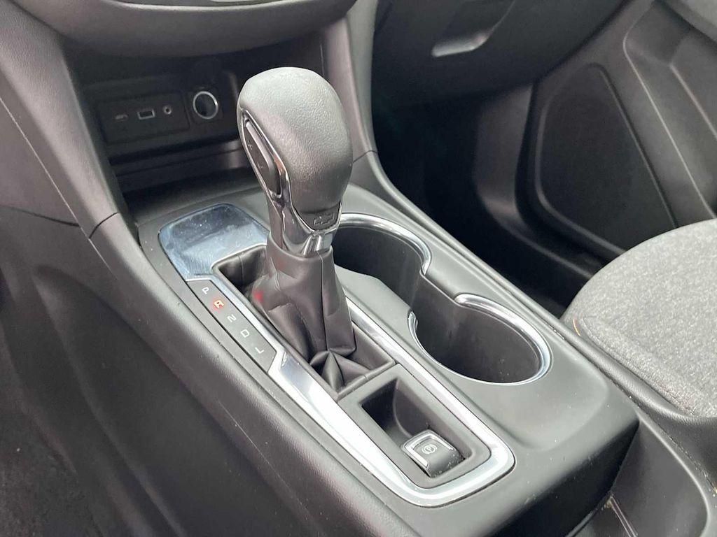 used 2022 Chevrolet Equinox car, priced at $18,318