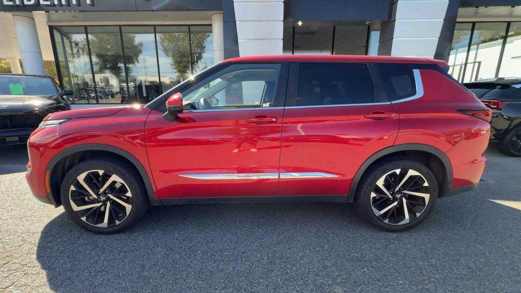 used 2022 Mitsubishi Outlander car, priced at $21,588