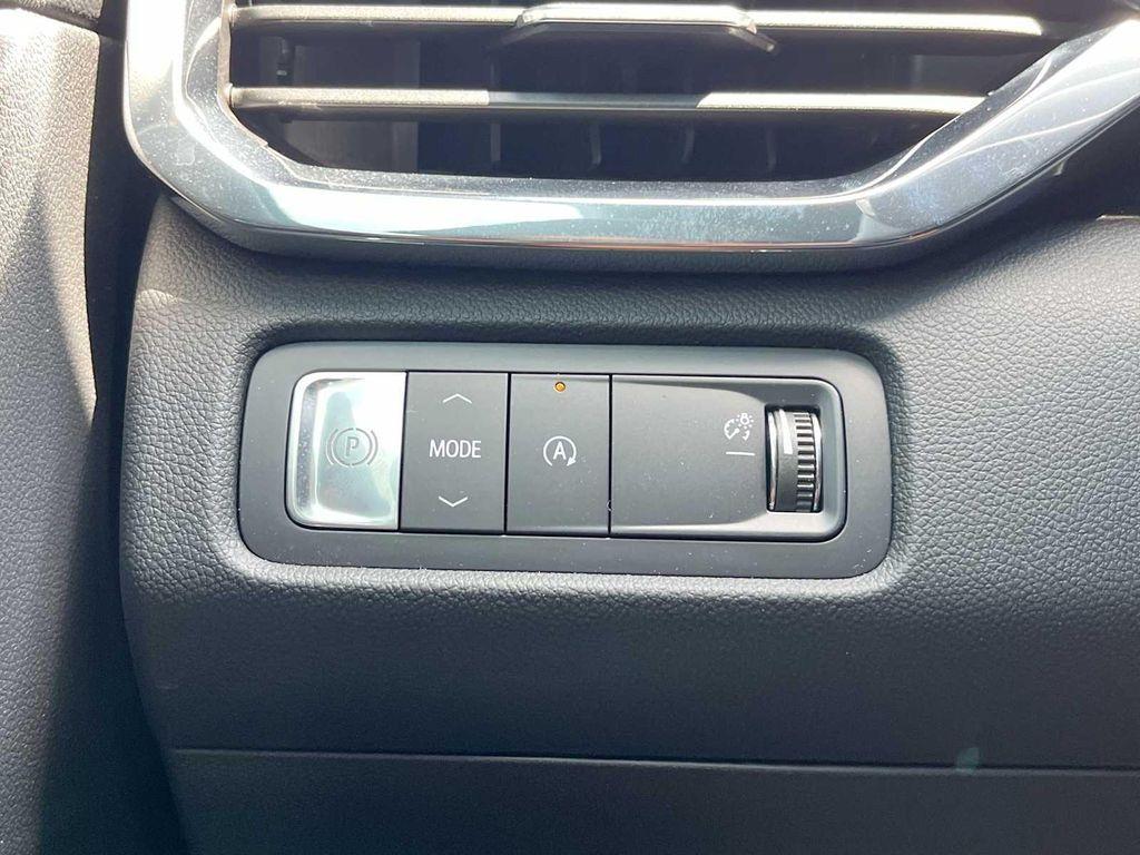 new 2025 GMC Acadia car, priced at $47,715