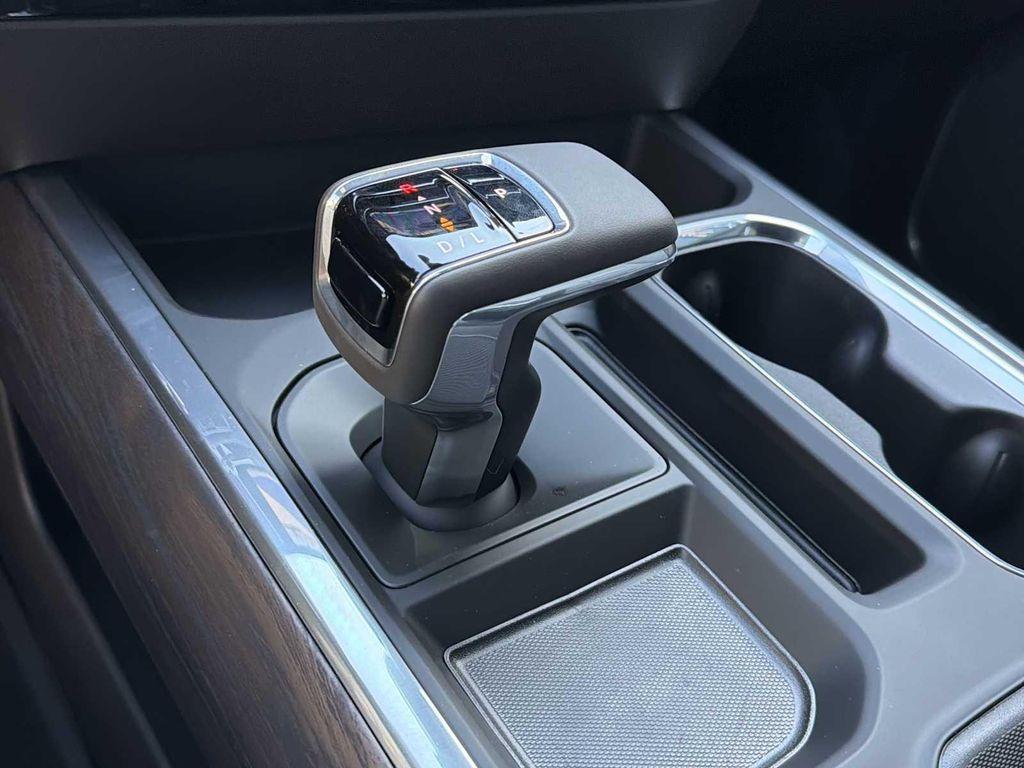 new 2026 GMC Sierra 1500 car, priced at $65,940