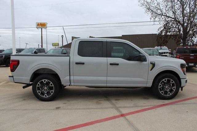 new 2024 Ford F-150 car, priced at $41,995