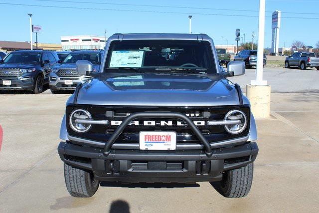 new 2024 Ford Bronco car, priced at $48,995