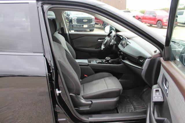 used 2023 Nissan Rogue car, priced at $15,995