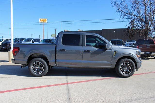 new 2024 Ford F-150 car, priced at $42,995