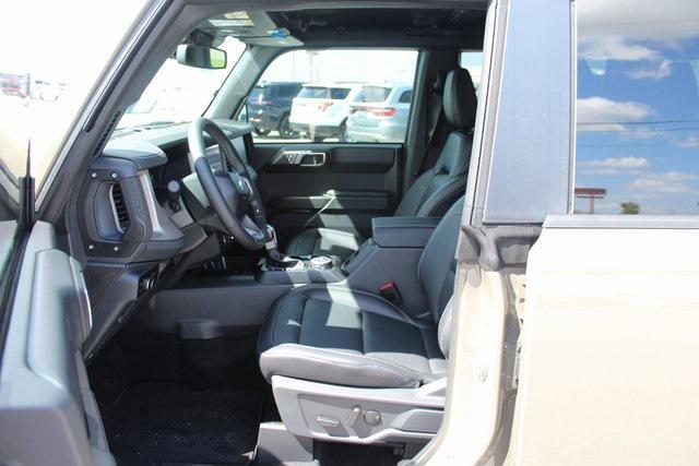 new 2025 Ford Bronco car, priced at $51,914