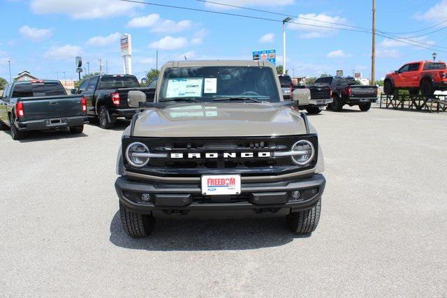 new 2025 Ford Bronco car, priced at $51,914