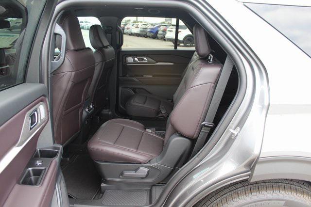 new 2025 Ford Explorer car, priced at $51,496