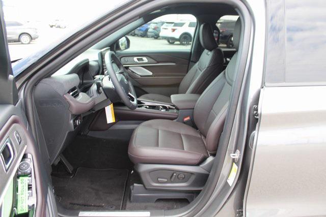 new 2025 Ford Explorer car, priced at $51,496