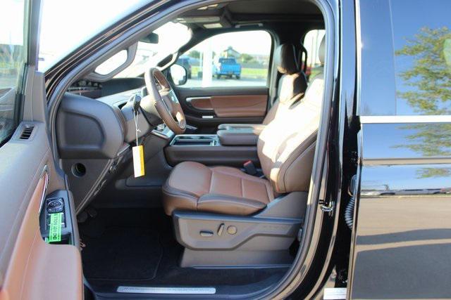 new 2025 Ford Expedition car, priced at $83,903