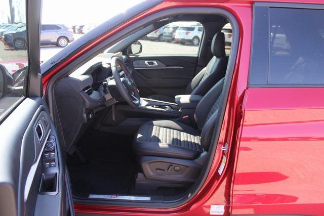 new 2025 Ford Explorer car, priced at $42,644