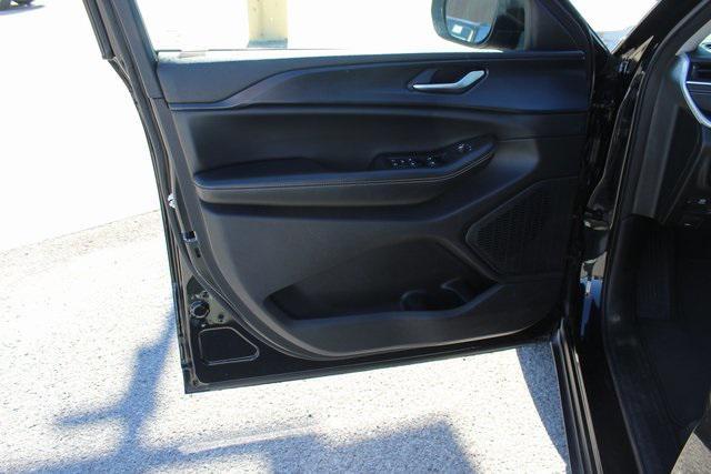 used 2023 Jeep Grand Cherokee L car, priced at $23,995