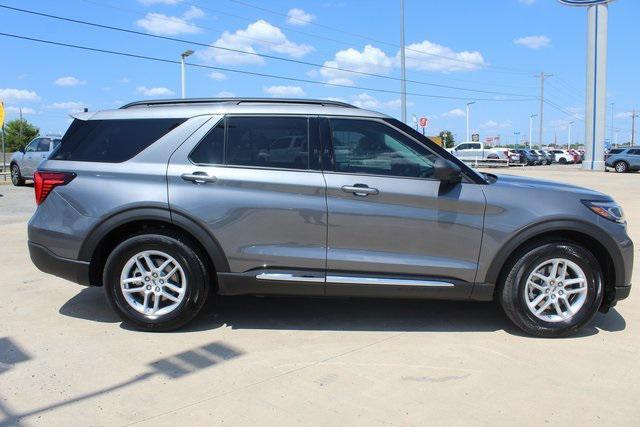 new 2025 Ford Explorer car, priced at $34,495