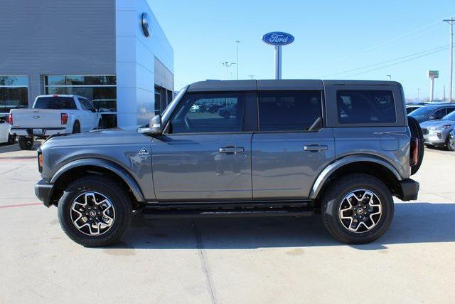 new 2024 Ford Bronco car, priced at $48,995