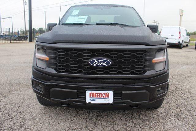 new 2024 Ford F-150 car, priced at $45,995