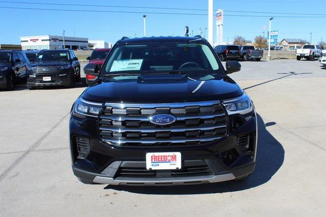 new 2025 Ford Explorer car, priced at $39,850