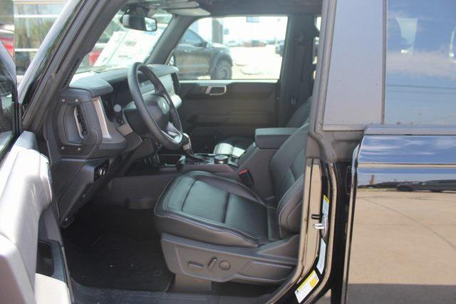 new 2025 Ford Bronco car, priced at $52,960